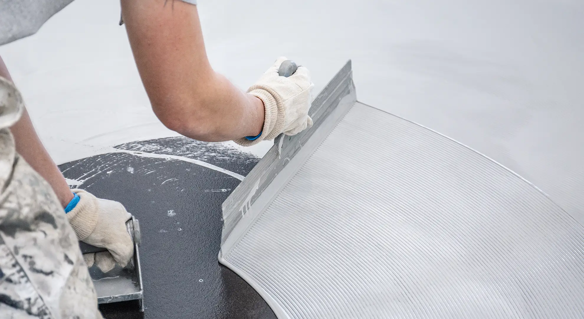 Afbeeling Kunststof gietvloer in Zeeland? Kies voor Traas Vloeren